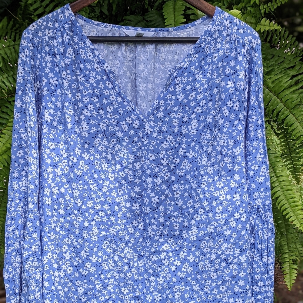 NWT Time and Tru Bohemian Split neck women's blouse - Picture 2 of 5